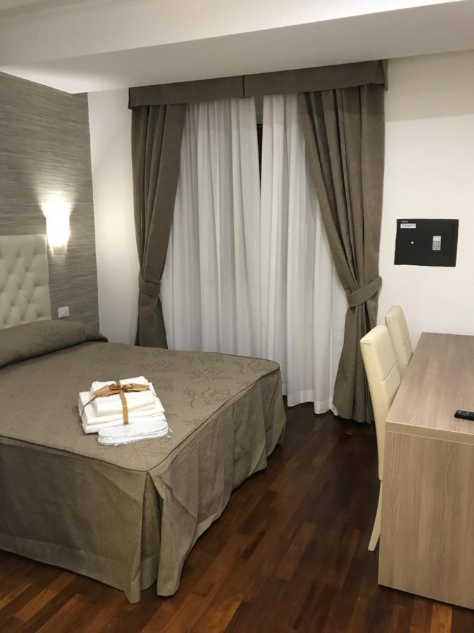 Cheri Luxury Suite Roma Exterior foto