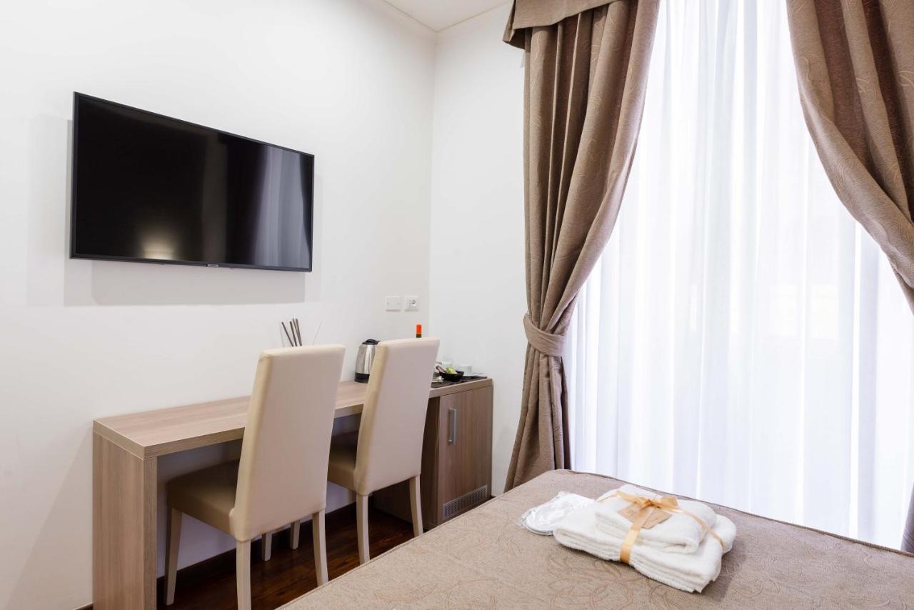 Cheri Luxury Suite Roma Exterior foto